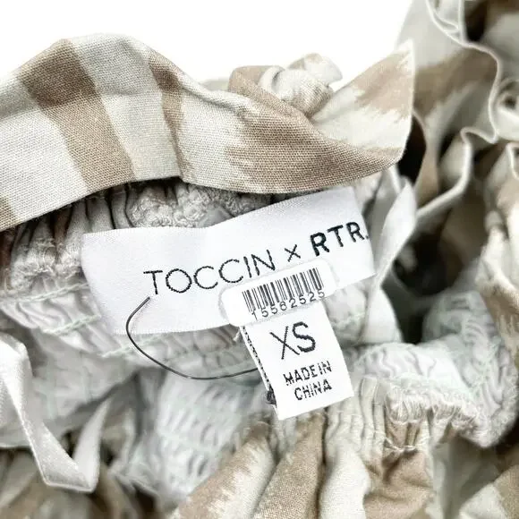 TOCCIN Smocked Ruffle Top Green Off-Shoulder Zebra Striped‎ Puff Sleeve Sz XS - Picture 8 of 10